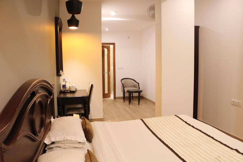 Room image 5