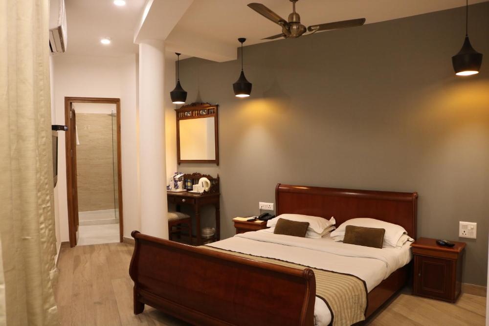 Hotel Park Residency