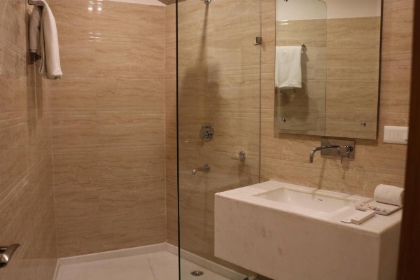 Hotel Park Residency image 13