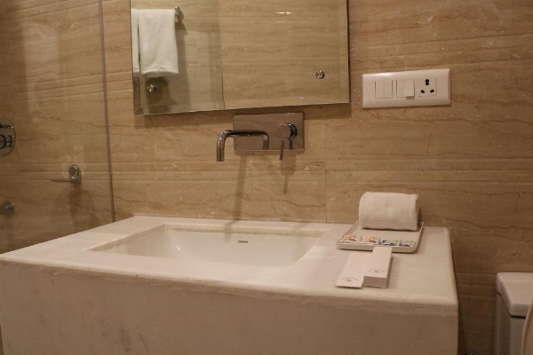 Hotel Park Residency image 14
