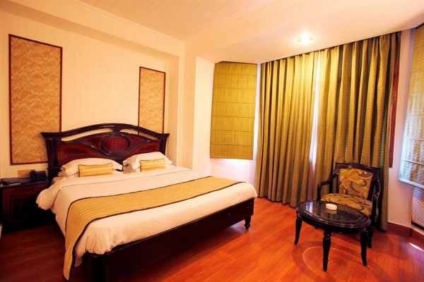 Hotel Park Residency Main image